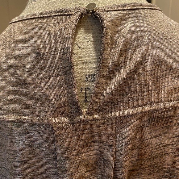 Liz Claiborne Petite sleek high-low top - Picture 7 of 7